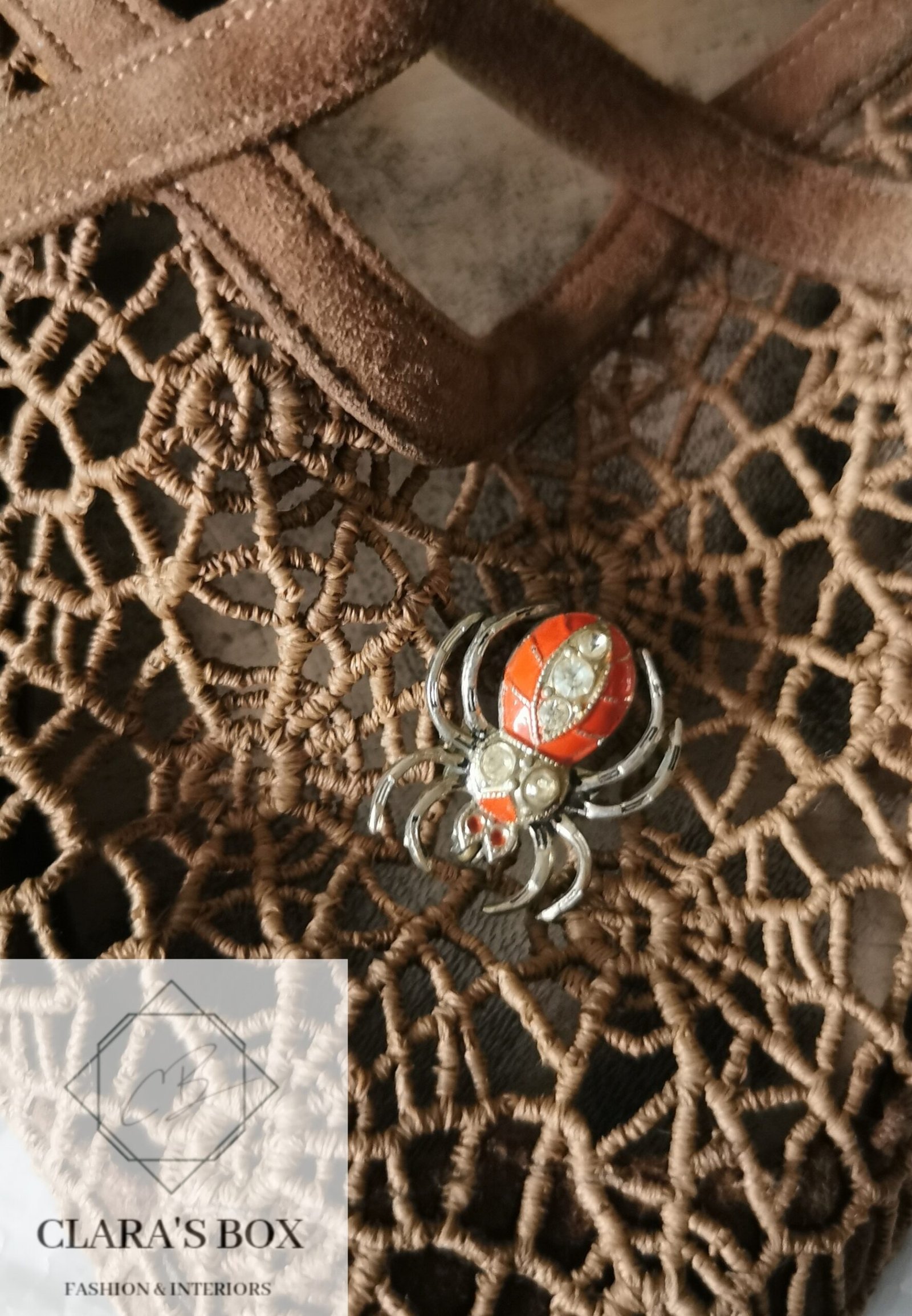1930s cobweb suede heels, spider dress, British made - Image 2